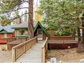 Sunny Bear Cabin Resort Cottage by Big Bear Vacations Big Bear Lake